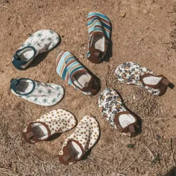 Ontdek De Trendy Zwemschoenen Salted Stories - Savi L'Orange En Bestel Vandaag!